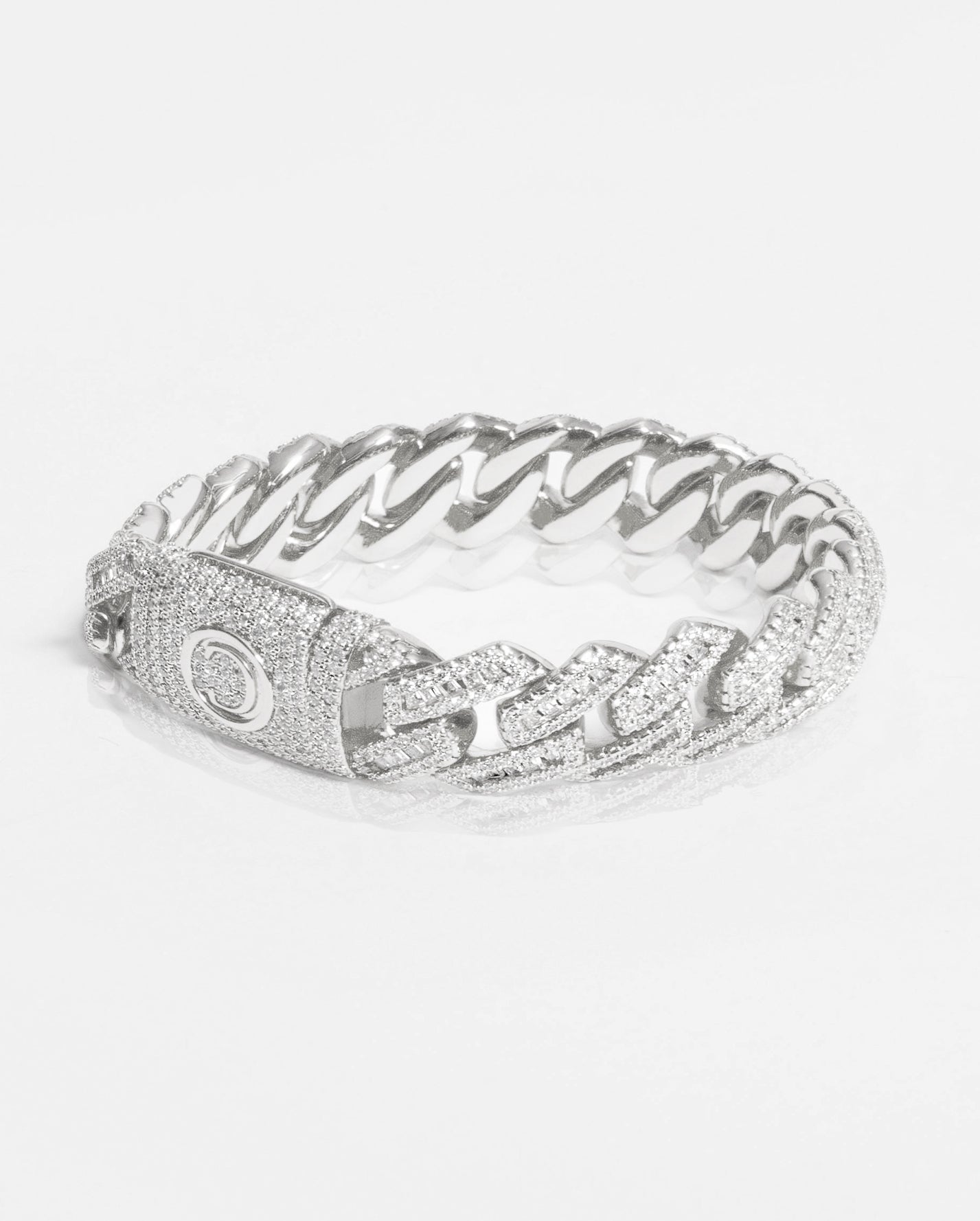 17mm Baguette Prong Link Bracelet