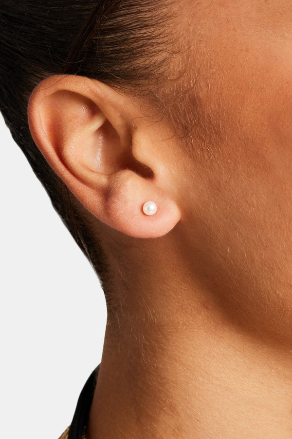 925 4mm Freshwater Pearl Round Stud Earrings