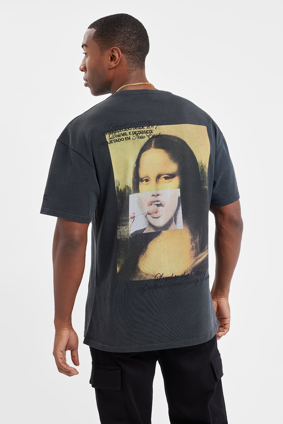 Salsation Round Neck T−Shirt ！ Cernucci Graphic T-Shirt - Acid Wash – Cernucci US