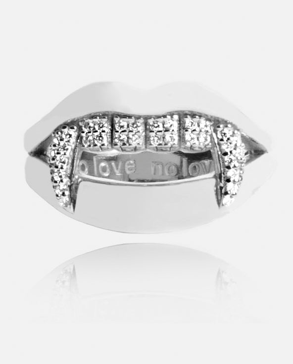 Iced Fangs Ring - White Gold