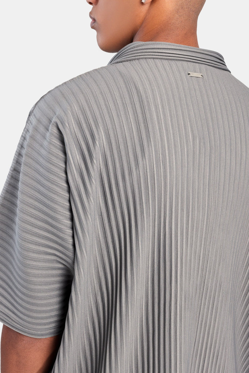 Short Sleeve Pleated Shirt - Dark Grey