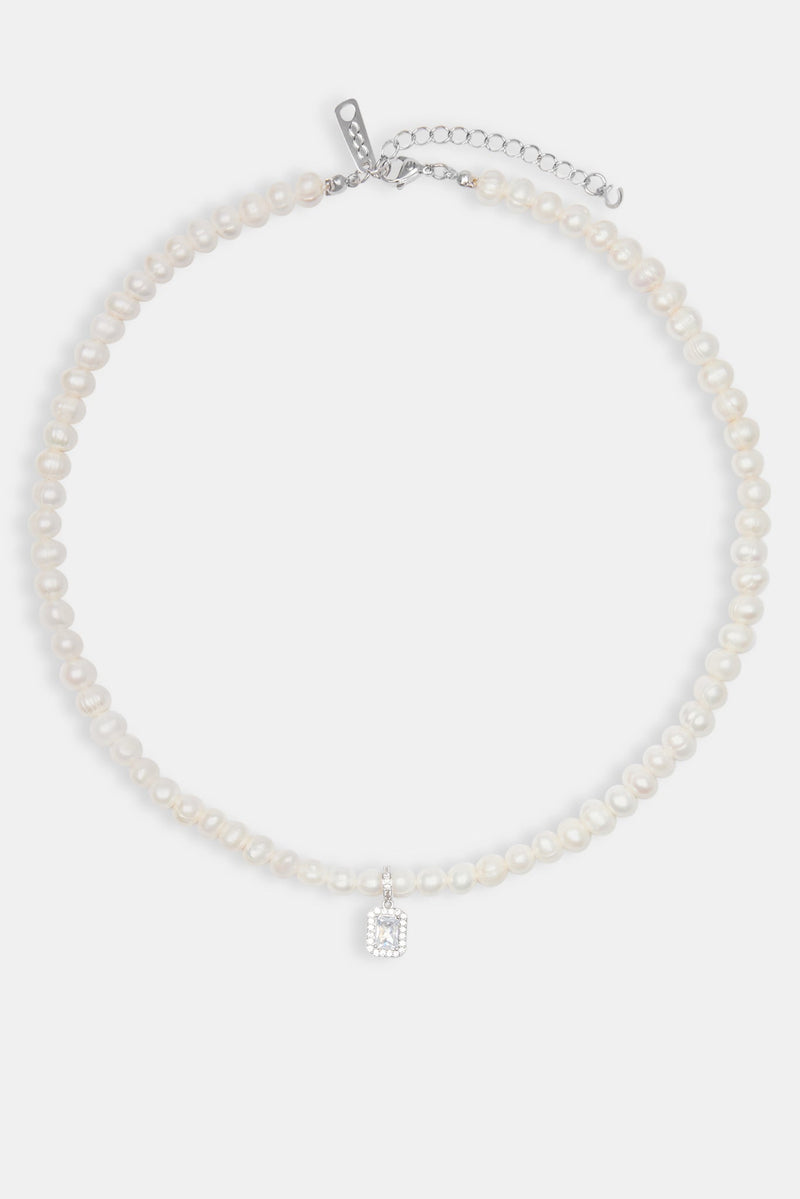 Freshwater Pearl Clear Gemstone Pendant Necklace